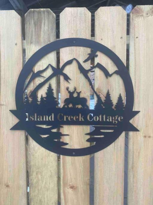 Peaceful Gateway To Island Creek Cottage 东斯特劳兹堡 外观 照片